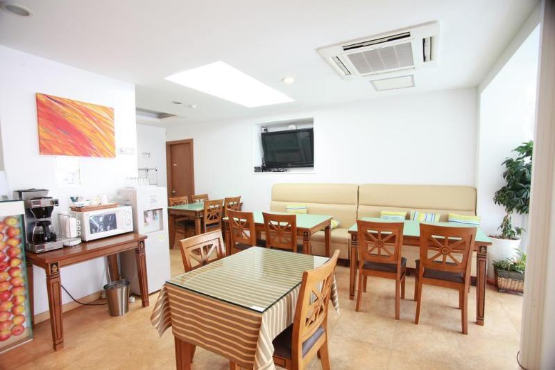 Appletree Hotel Pohang Exterior photo
